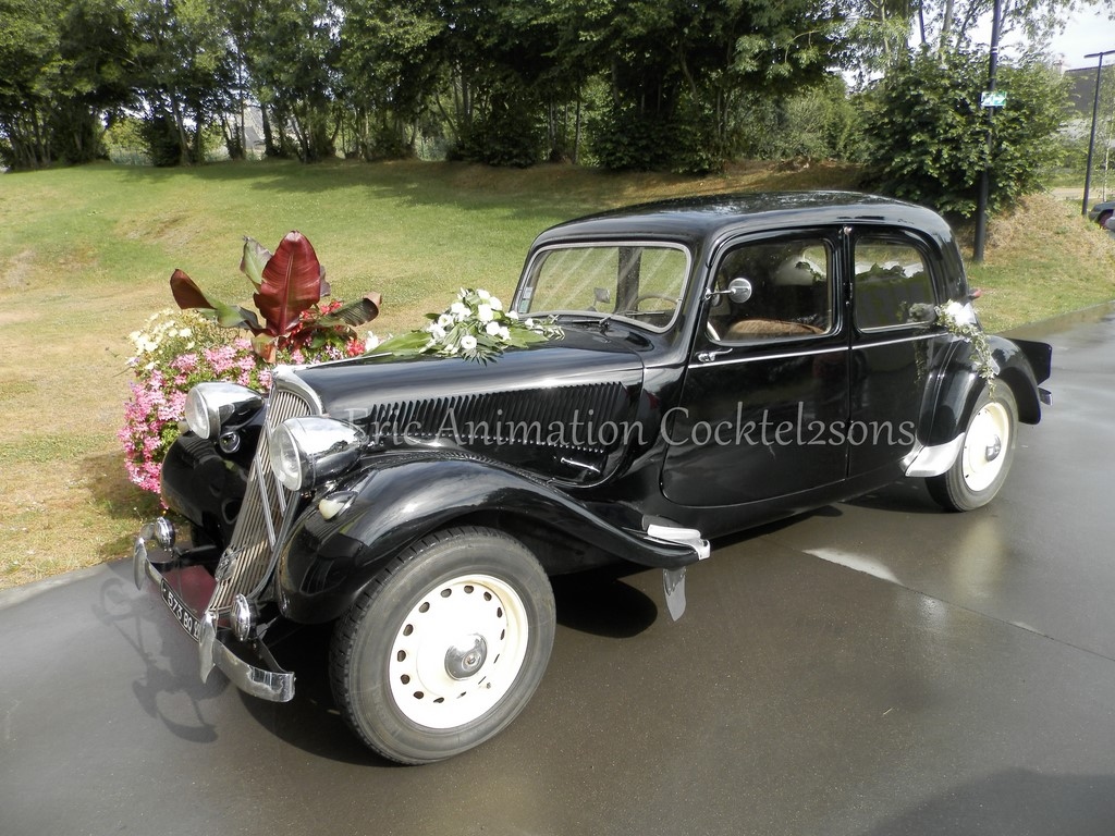 voiture original des mariées